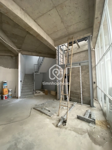 Cho thuê Nhà phố Mặt Tiền Đường Hồng Lạc Tân Bình 
