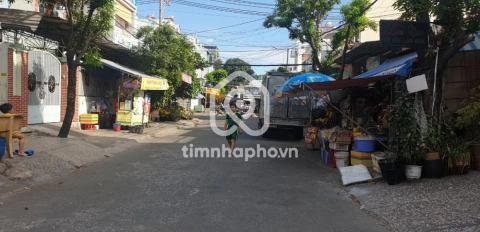 Bán Nhà phố Mặt Tiền Đường D11 Tân Phú 