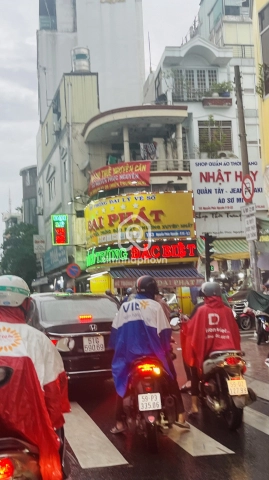Cho thuê Nhà phố Mặt Tiền Đường Nguyễn Phúc Nguyên Quận 3 