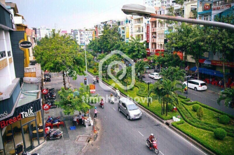 Bán Nhà phố Mặt Tiền Đường Phan Xích Long Phú Nhuận - 1 hầm 4 tầng 