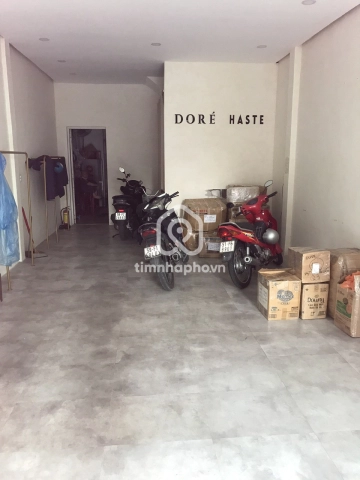 Nhà phố Mặt Tiền Đường Võ Văn Tần Quận 3 - 1 tầng - Giá Chỉ 50 Triệu