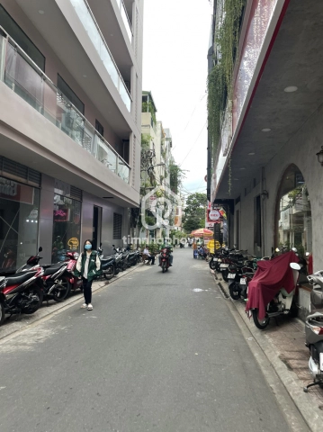Bán Nhà phố Hẻm Đường Sư Vạn Hạnh Quận 10 - 4 tầng 