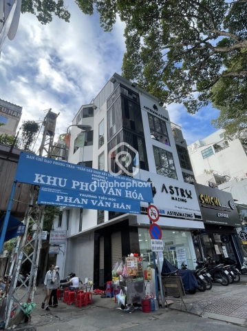 Bán Nhà phố Mặt Tiền Đường Nguyễn Thị Minh Khai Quận 3 - 5 tầng 