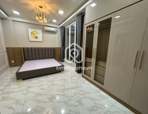 Bán Nhà phố Hẻm Đường Lê Thị Riêng Quận 1 - 4 tầng 