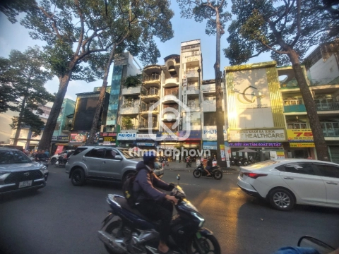 Nhà phố Mặt Tiền Đường Lý Thường Kiệt Quận 10 - 4 tầng - Giá Chỉ 75 Tỷ