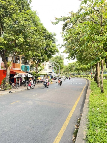 Cho thuê Nhà phố Mặt Tiền Đường Hoàng Sa Quận 1 