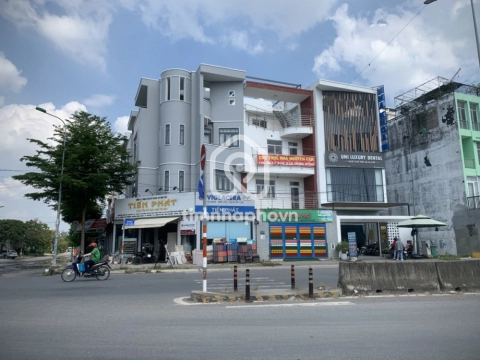 Cho thuê Nhà phố Mặt Tiền Đường Liên Phường Thủ Đức 