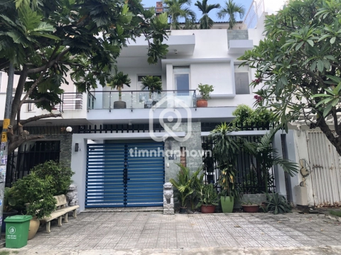 Bán Nhà phố Mặt Tiền Đường 27A Thủ Đức 