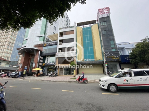 Bán Nhà phố Mặt Tiền Đường Nguyễn Trãi Quận 1 - 5 tầng 