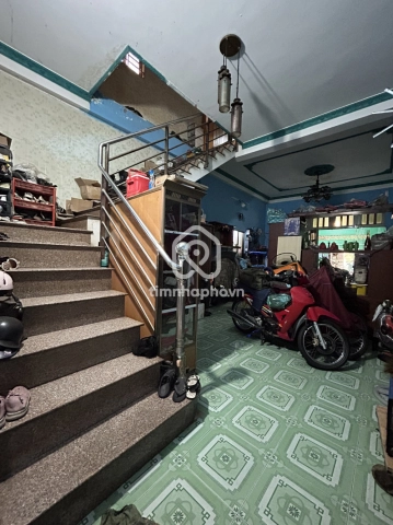Bán Nhà phố Mặt Tiền Đường Trường Sa Tân Bình 