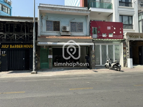 Cho thuê Nhà phố Mặt Tiền Đường Trần Đình Xu Quận 1 