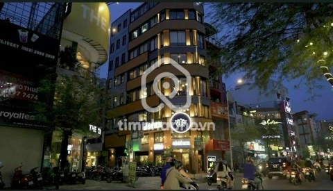 Nhà phố Mặt Tiền Đường Sư Vạn Hạnh Quận 10 - Giá Chỉ 50 Tỷ