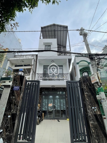 Nhà phố Hẻm Đường Tạ Quang Bửu Quận 8 - Giá Chỉ 16,9 Tỷ