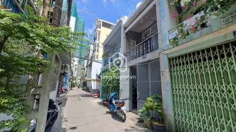 Nhà phố Hẻm Đường Thành Thái Quận 10 - 2 tầng - Giá Chỉ 10 Tỷ