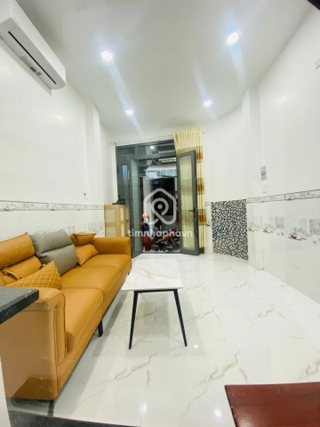 Nhà phố Hẻm Đường Lý Thái Tổ Quận 10 - 3 tầng - Giá Chỉ 5,68 Tỷ
