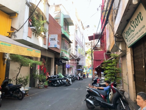 150/8 Đường Nguyễn Trãi, Phường Bến Thành