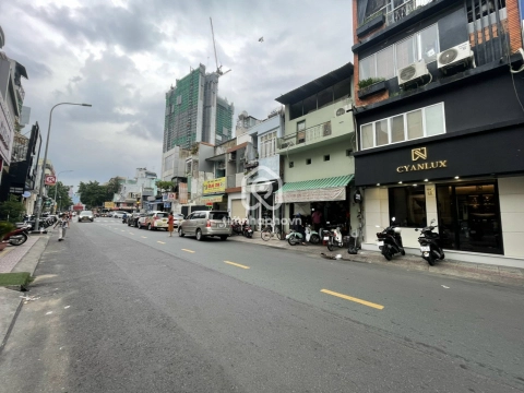 115 Đường Trần Đình Xu, Phường Cầu Ông Lãnh