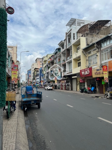 208-210 Đường Trần Hưng Đạo, Phường Chợ Lớn