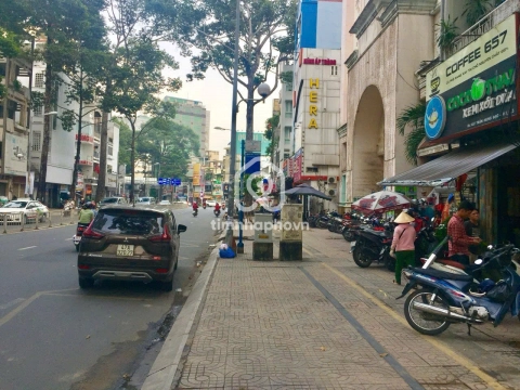 631-633 Đường Trần Hưng Đạo, Phường Chợ Quán