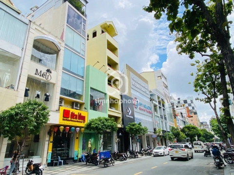 130 Đường Nguyễn Trãi, Phường Bến Thành