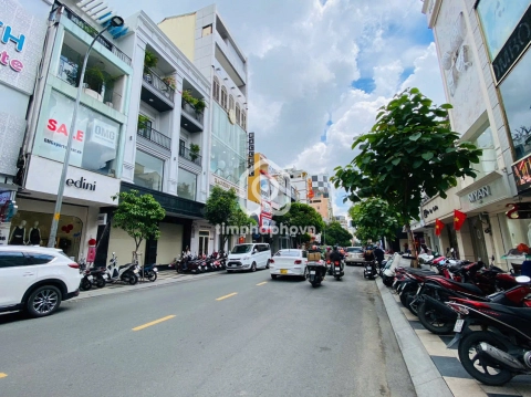 130 Đường Nguyễn Trãi, Phường Bến Thành