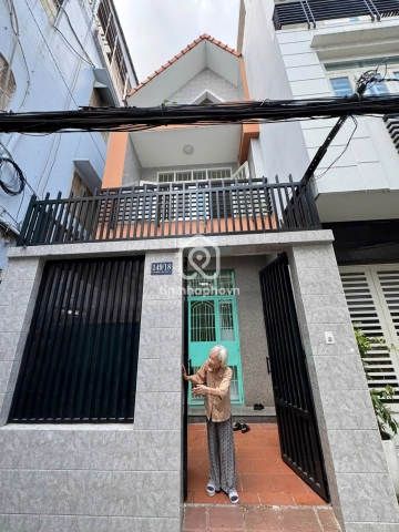 Nhà phố Hẻm Đường Lê Thị Riêng Quận 1 - 3 tầng - Giá Chỉ 23 Tỷ