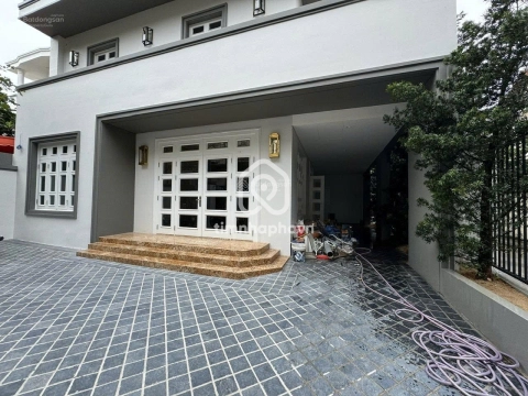 Nhà phố Mặt Tiền Đường Thái Ly Thủ Đức - 3 tầng - Giá Chỉ 65 Tỷ