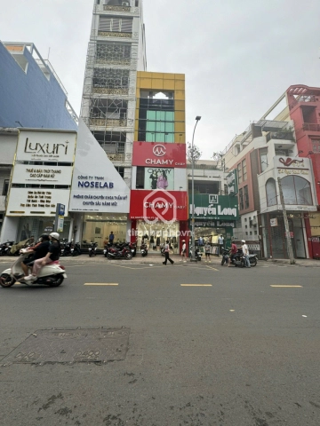 124 Đường Nguyễn Trãi, Phường Chợ Quán