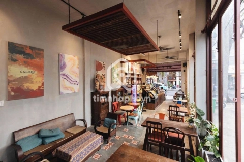 Cho thuê Nhà phố Mặt Tiền Đường Bùi Thị Xuân Quận 1 - Giá Chỉ 75 Triệu
