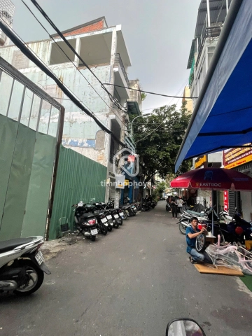 207/40-42 Đường 3 Tháng 2, Phường Vườn Lài