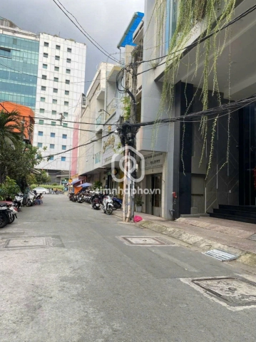 7-9 Đường Đặng Thai Mai, Phường Cầu Kiệu