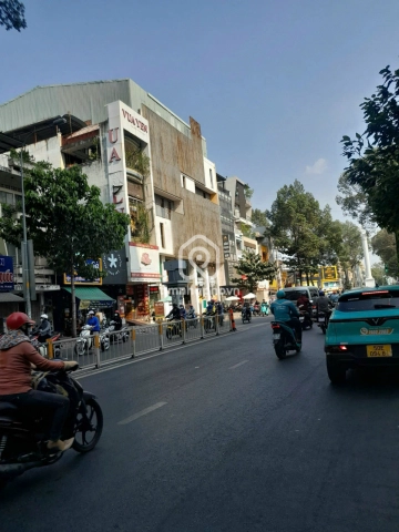 218 Đường Nguyễn Tri Phương, Phường Vườn Lài