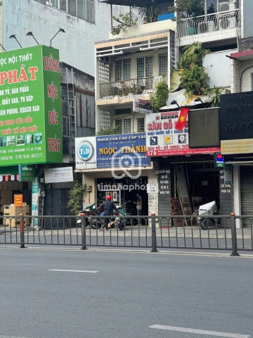 Bán Nhà phố Mặt Tiền bạch đằng Bình Thạnh - 4 tầng - Giá Chỉ 17 Tỷ