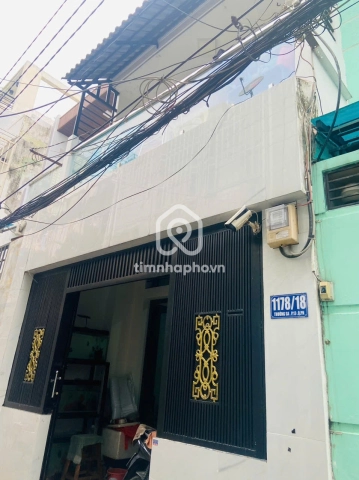Nhà phố Hẻm Đường Huỳnh Văn Bánh Phú Nhuận - 2 tầng - Giá Chỉ 7,5 Tỷ