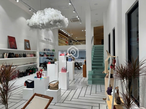 530 Đường Lê Văn Sỹ, Phường Nhiêu Lộc