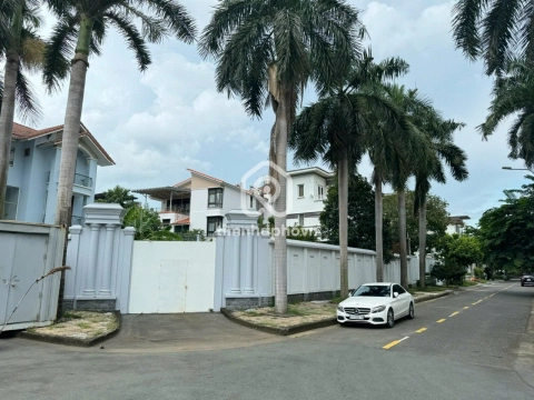 D20 Đường Trần Não, Phường An Khánh