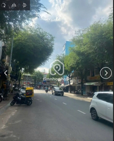 Nhà phố Mặt Tiền Đường Bà Huyện Thanh Quan Quận 3 - 4 tầng - Giá Chỉ 70 Tỷ