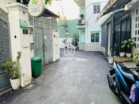 Nhà phố Mặt Tiền Đường Nguyễn Đình Chiểu Quận 3 - 3 tầng - Giá Chỉ 18,5 Tỷ