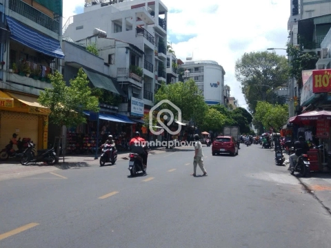 Nhà phố Mặt Tiền Đường Cao Thắng Quận 10 - 2 tầng - Giá Chỉ 28 Tỷ