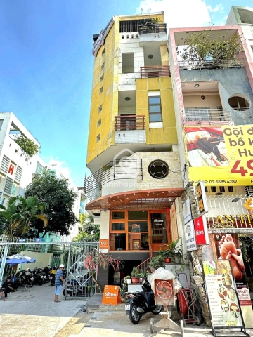 Nhà phố Mặt Tiền Đường Đặng Dung Quận 1 - Giá Chỉ 39 Tỷ