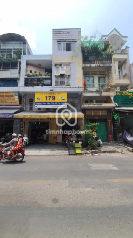 Nhà phố Mặt Tiền Đường Nhật Tảo Quận 10 - 5 tầng - Giá Chỉ 10,68 Tỷ