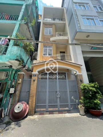Nhà phố Hẻm Đường An Dương Vương Quận 5 - 4 tầng - Giá Chỉ 26 Tỷ