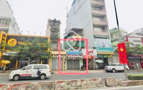 Bán Nhà phố Mặt Tiền Đường Lê Đại Hành Quận 11 - 2 tầng - Giá Chỉ 33,5 Tỷ