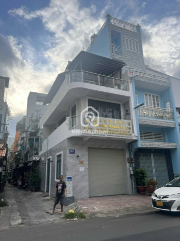 Nhà phố Mặt Tiền Đường Nguyễn Tiểu La Quận 10 - 3 tầng - Giá Chỉ 12,8 Tỷ