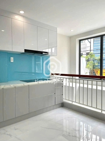 15/8 Đường Nguyễn Ngọc Lộc, Phường Diên Hồng