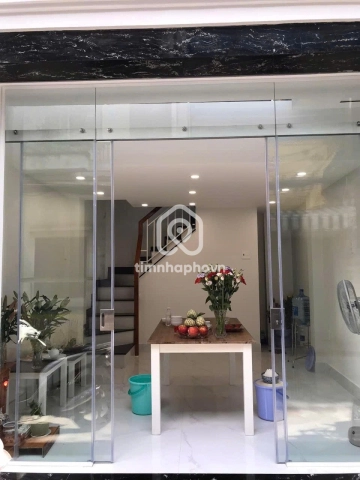 15/8 Đường Nguyễn Ngọc Lộc, Phường Diên Hồng