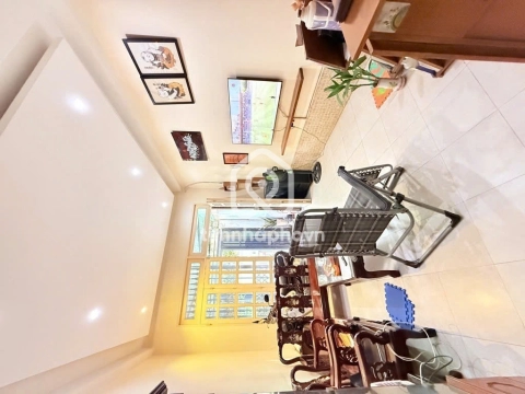 Nhà phố Hẻm Đường Tô Hiến Thành Quận 10 - 4 tầng - Giá Chỉ 14 Tỷ