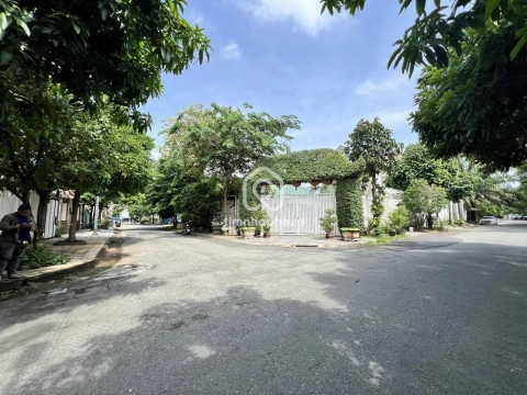 Bán Nhà phố Hẻm Đường Bình Lợi Bình Thạnh - 4 tầng - Giá Chỉ 33 Tỷ