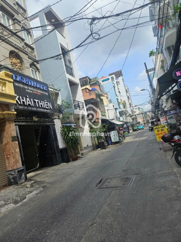 Căn hộ dịch vụ Hẻm Đường 3 Tháng 2 Quận 10 - 2 tầng - Giá Chỉ 14 Tỷ