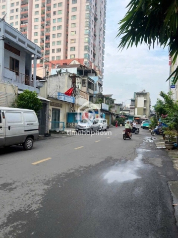 305-307-309 Đường Cao Đạt, Phường Chợ Quán